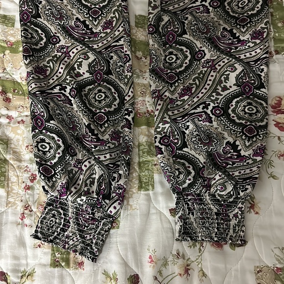 Guess pants - Picture 4 of 4